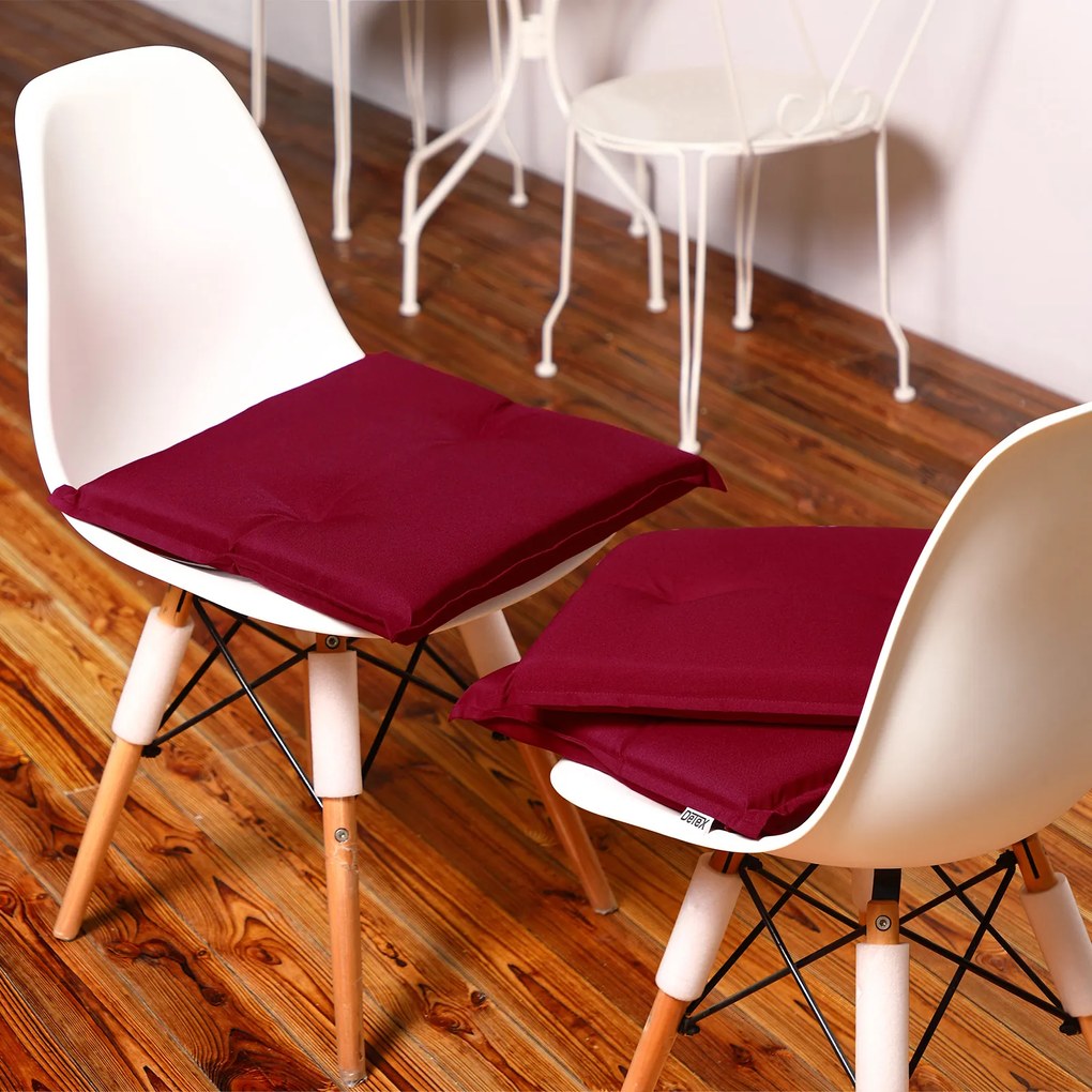 Deuba 6 perne Boston 43x39x5cm - rosu