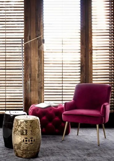 Fotoliu bordo / auriu din catifea si lemn de Pin, Clelia Bizzotto