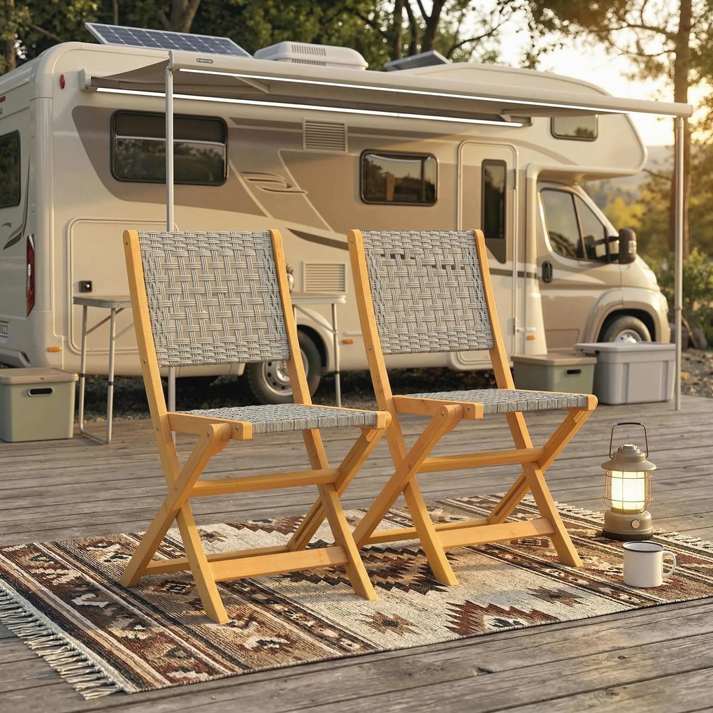 Outsunny Set de 2 Scaune de Grădină din Ratan PE, Scaune Pliabile de Exterior, Structură din Lemn de Salcâm, pentru Balcon, Terasă, Suport până la 160 kg, Gri | Aosom Romania