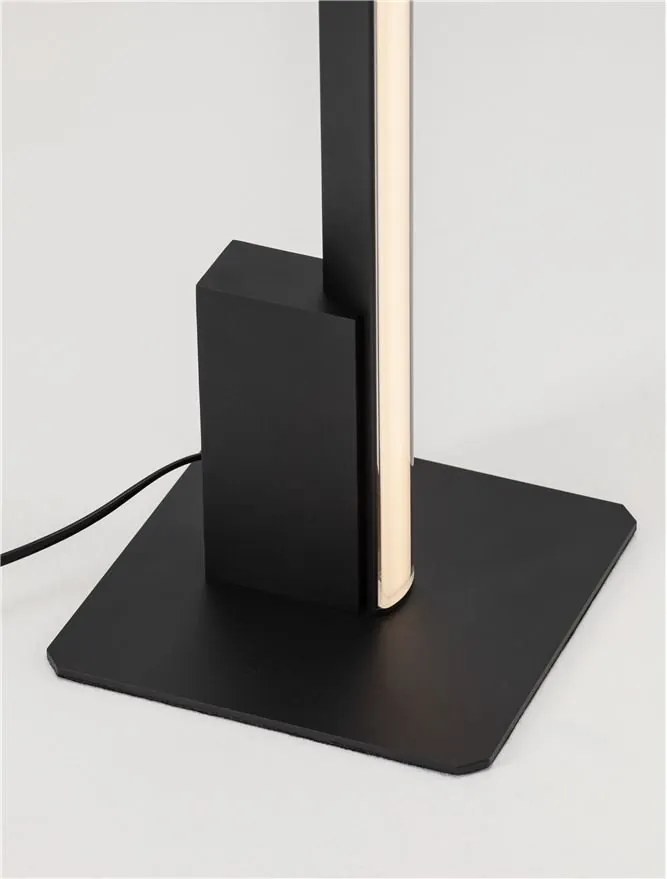 Lampa LED de podea NORI