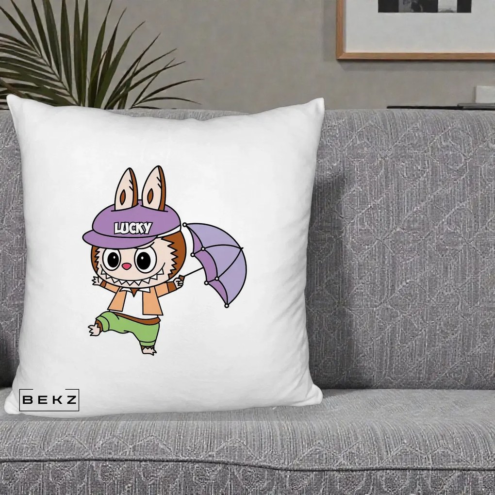 Perna Personalizata Labubu Lucky cu Umbrela, 40x40 cm, Alb Pufos, Husa Detasabila, Perna Inclusa, BEKZ®