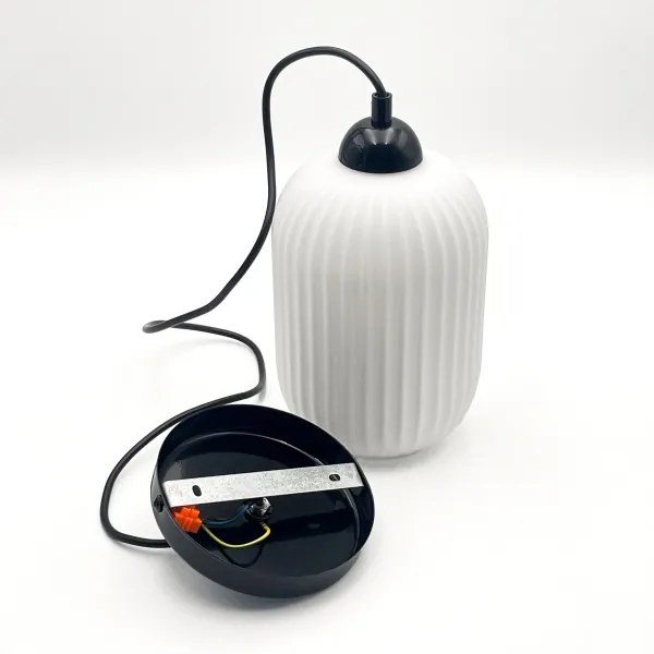 Lustră pe cablu HARMA 1xE27/15W/230V d. 14 cm alb/negru