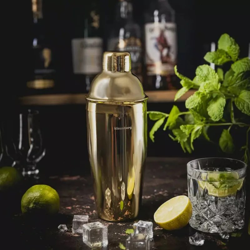 Shaker pentru cocktailuri Klausberg KB 7649, 750 ml, cu finisaj oglindă, auriu