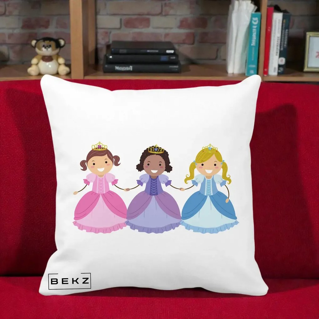 Perna Personalizata Printese Diverse Ilustratie, 40x40 cm, Alba Mata, Husa Detasabila, Perna Inclusa, BEKZ®