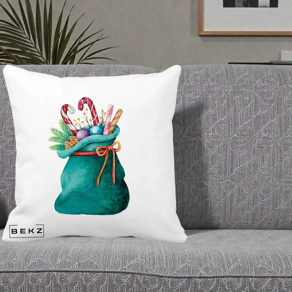 Perna Decorativa Saculet Cadouri Mos Craciun Acuarela Verde, 40x40 cm, Alba Mata, Husa Detasabila, Perna Inclusa, BEKZ®