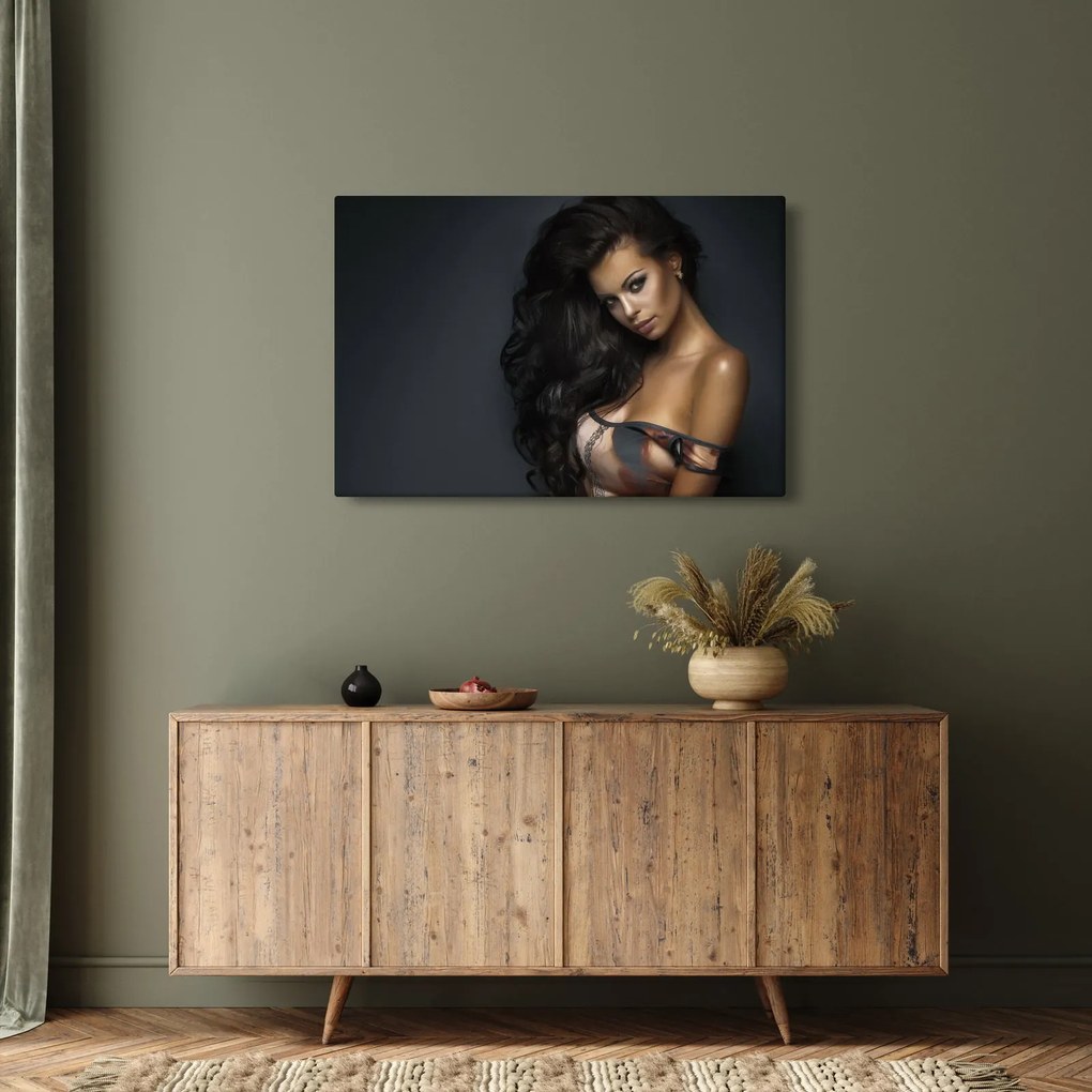 Tablou - Portretul unei femei seducătoare (90x60 cm)