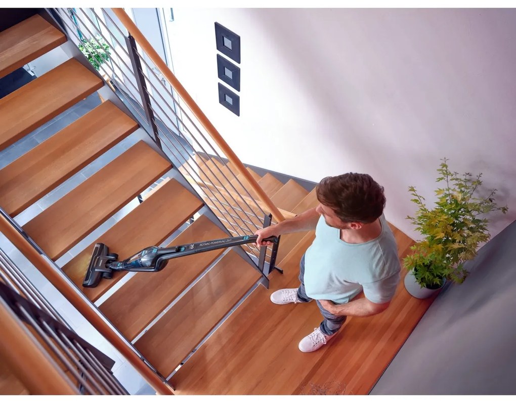 Aspirator fără fir Leifheit Rotaro PowerVac 2in1(20 V) 11928
