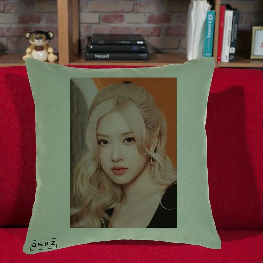 Perna Personalizata K-pop BLACKPINK cu Funda Rosie, 40x40 cm, Verde, Husa Detasabila, Perna Inclusa, BEKZ®