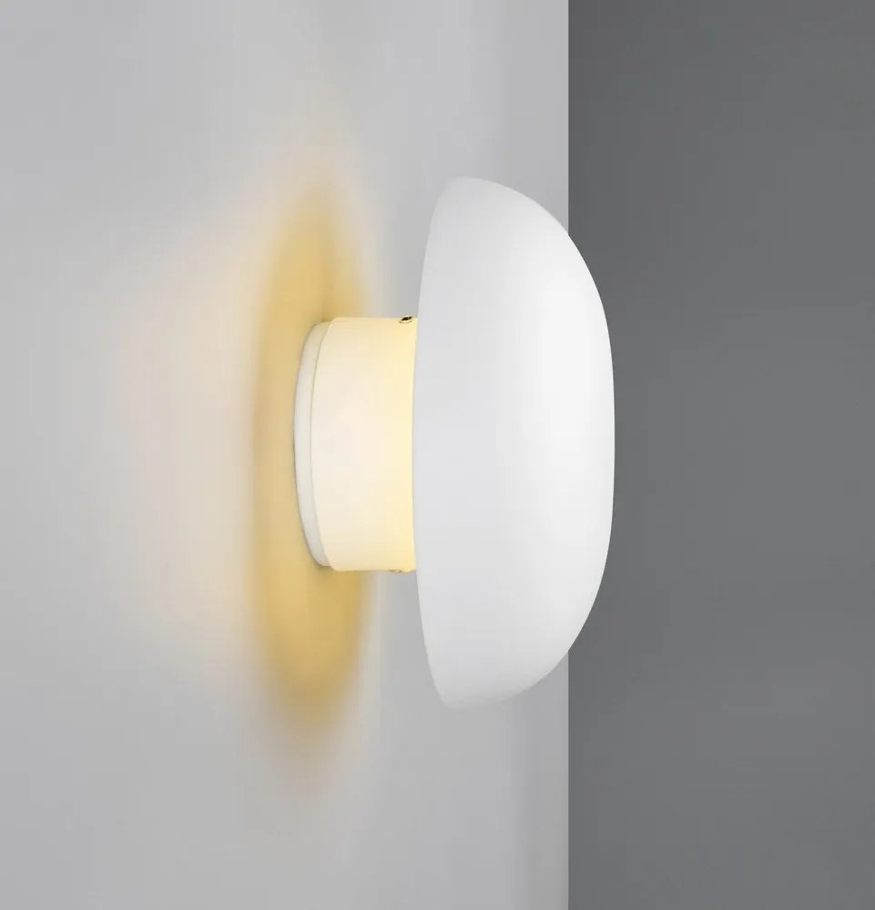 Aplică de perete alb mat LED cu USB Davey – Reality