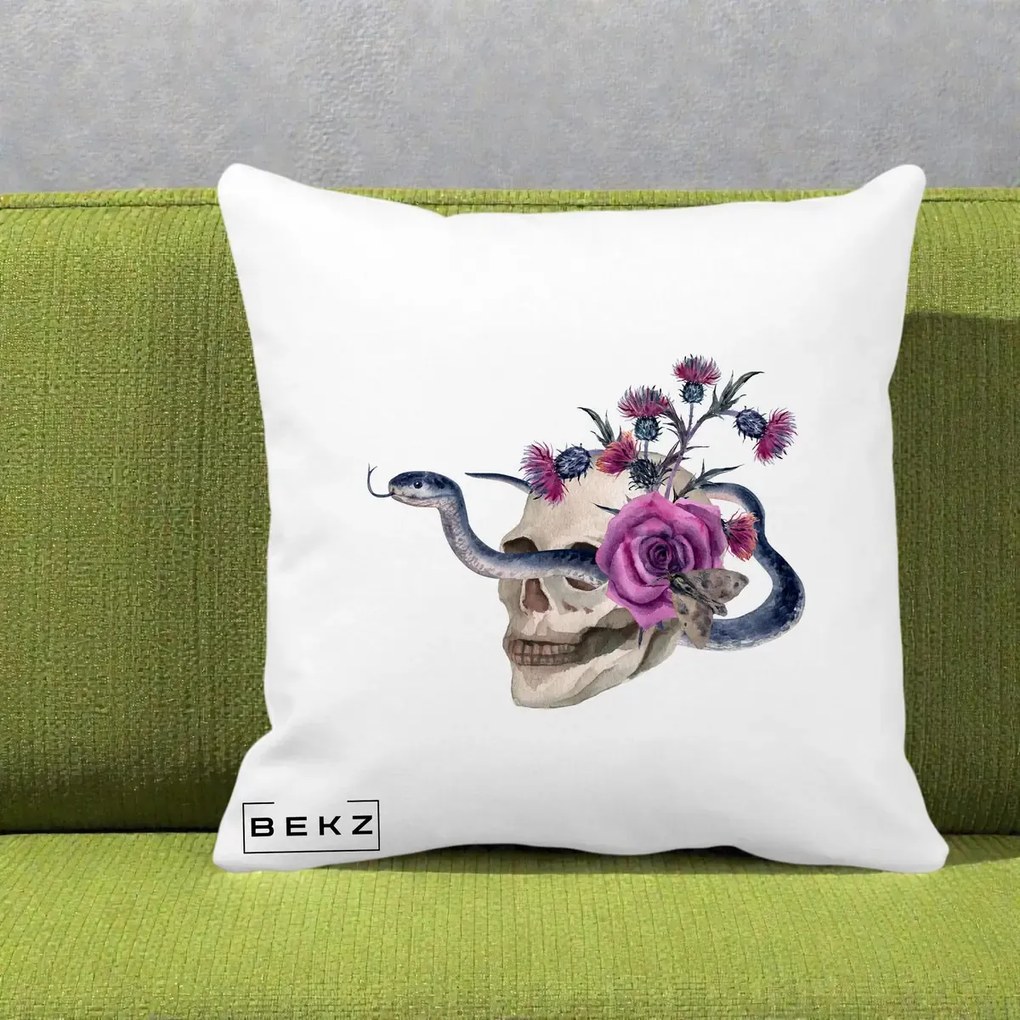 Perna Decorativa Craniu cu Sarpe si Trandafiri Gothic, 40x40 cm, Alba Mata, Husa Detasabila, Perna Inclusa, BEKZ®
