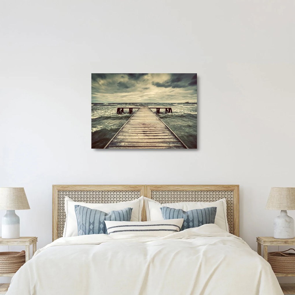 Tablou pe sticlă cu dig din lemn la mare (70x50 cm)