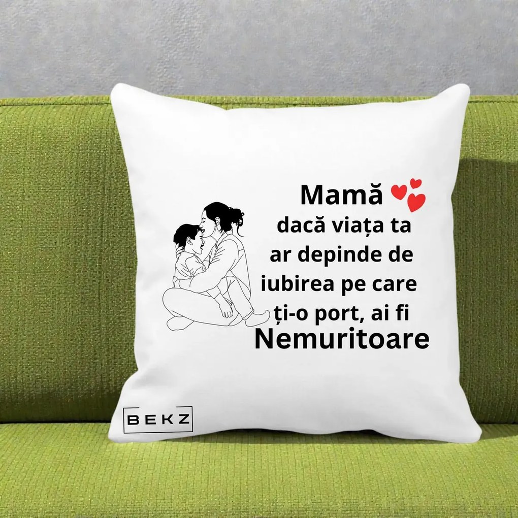 Cadou pentru Mama - Perna Personalizata Mama Nemuritoare Kawaii, 40x40 cm, Alba Mata, Husa Detasabila, Perna Inclusa, BEKZ®
