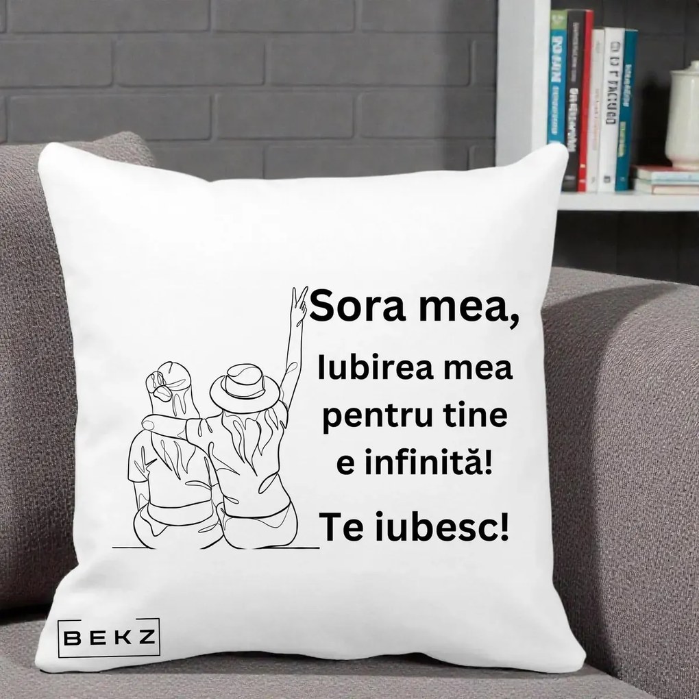Perna personalizata sora: Sora mea, te iubesc, fete cu palarii, 40x40 cm cu Umplutura, Alb Mat, BEKZ