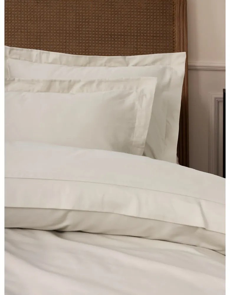 Lenjerie de pat bej din bumbac satinat pentru pat dublu, extinsă 240x220 cm Elegant – Mijolnir