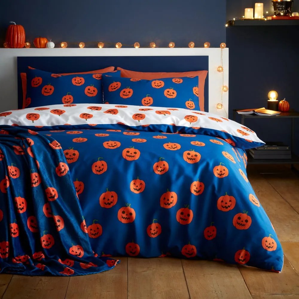 Lenjerie de pat albastră-portocalie pentru pat dublu, extinsă 230x220 cm Halloween Pumpkins – Catherine Lansfield