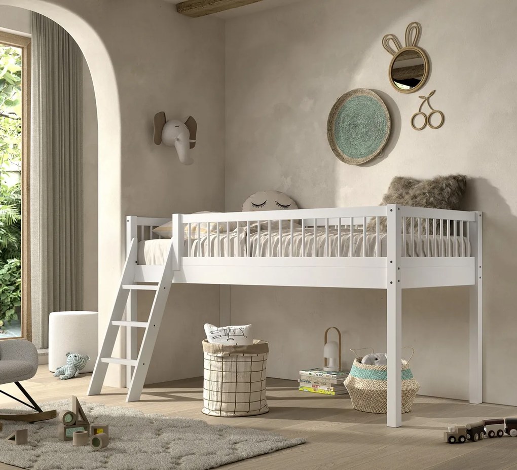 Set FORREST BEECH format dintr-un Pat copii de dormit (90 x 200 cm) și un set textil asortat.