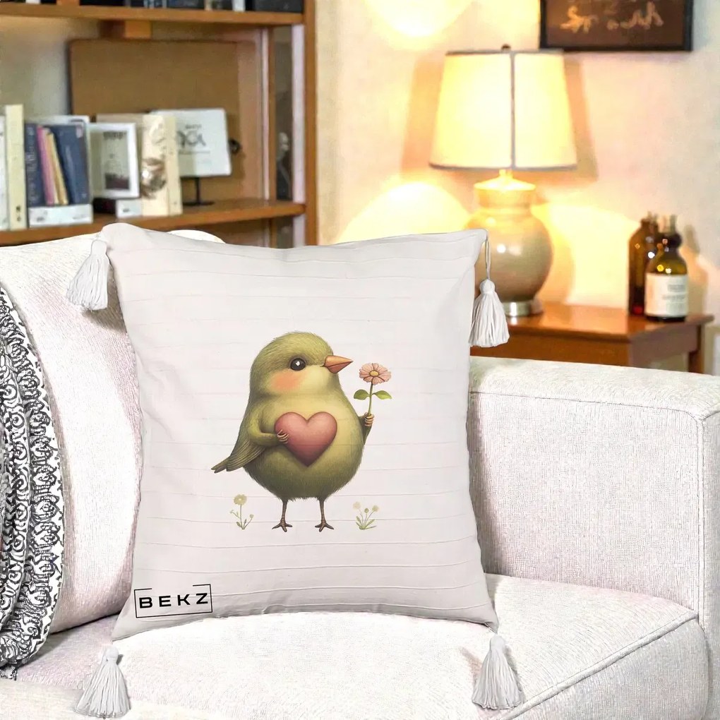 Perna Decorativa Pasare Verde cu Inima si Floare, 40x40 cm, Bej cu Franjuri, Husa Detasabila, Perna Inclusa, BEKZ®