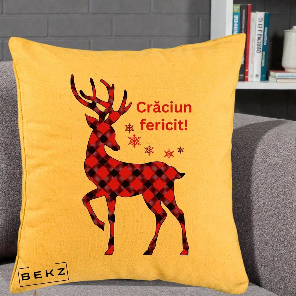 Perna Decorativa Ren Tartan Craciun Fericit, 40x40 cm, Galben, Husa Detasabila, Perna Inclusa, BEKZ®