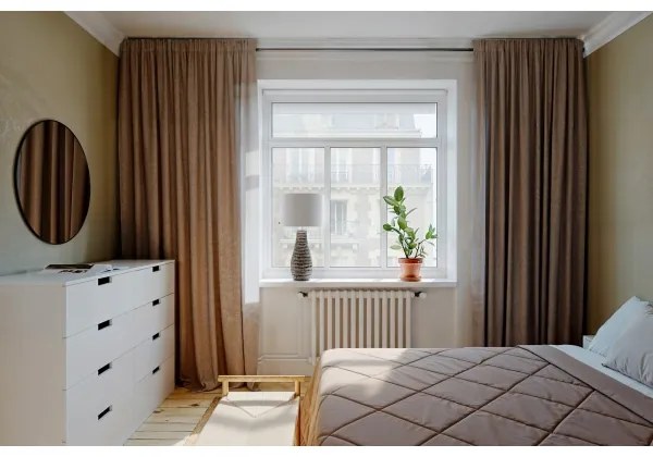 ByRydens 4002770-5500 - Lampă de masă BARTHA 1xE27/8W/230V, bej