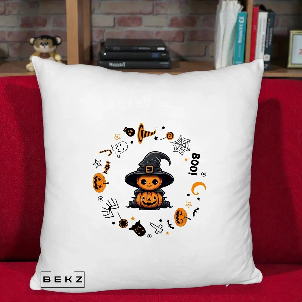 Perna Decorativa Halloween Dovleac Vrajitor Boo cu Simboluri, 40x40 cm, Alb Pufos, Husa Detasabila, Perna Inclusa, BEKZ®