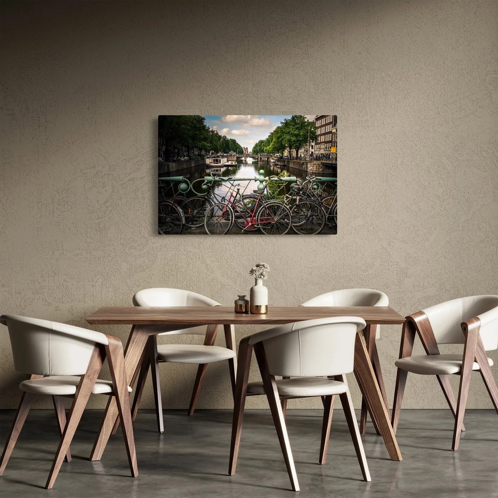 Tablou cu bicicleta în oraș (90x60 cm)