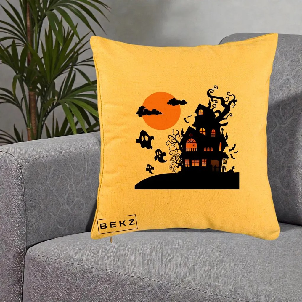 Perna Decorativa Halloween Casa Bantuita cu Fantome, 40x40 cm, Galben, Husa Detasabila, Perna Inclusa, BEKZ®