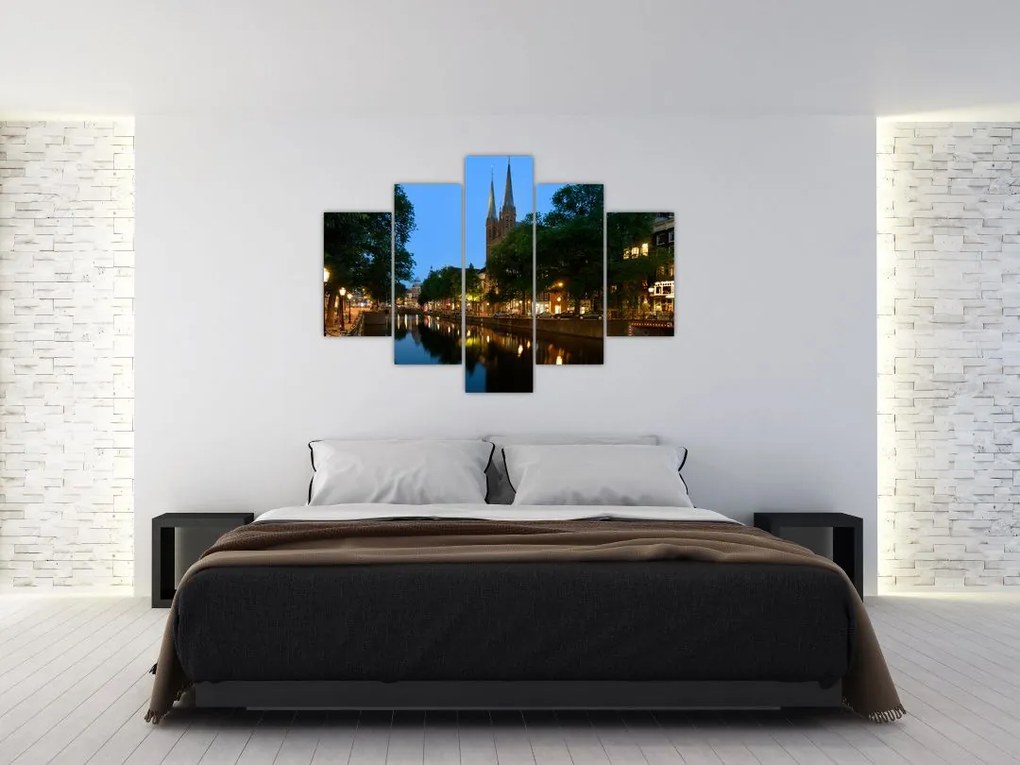 Tabou orașului istoric nocturn (150x105 cm)