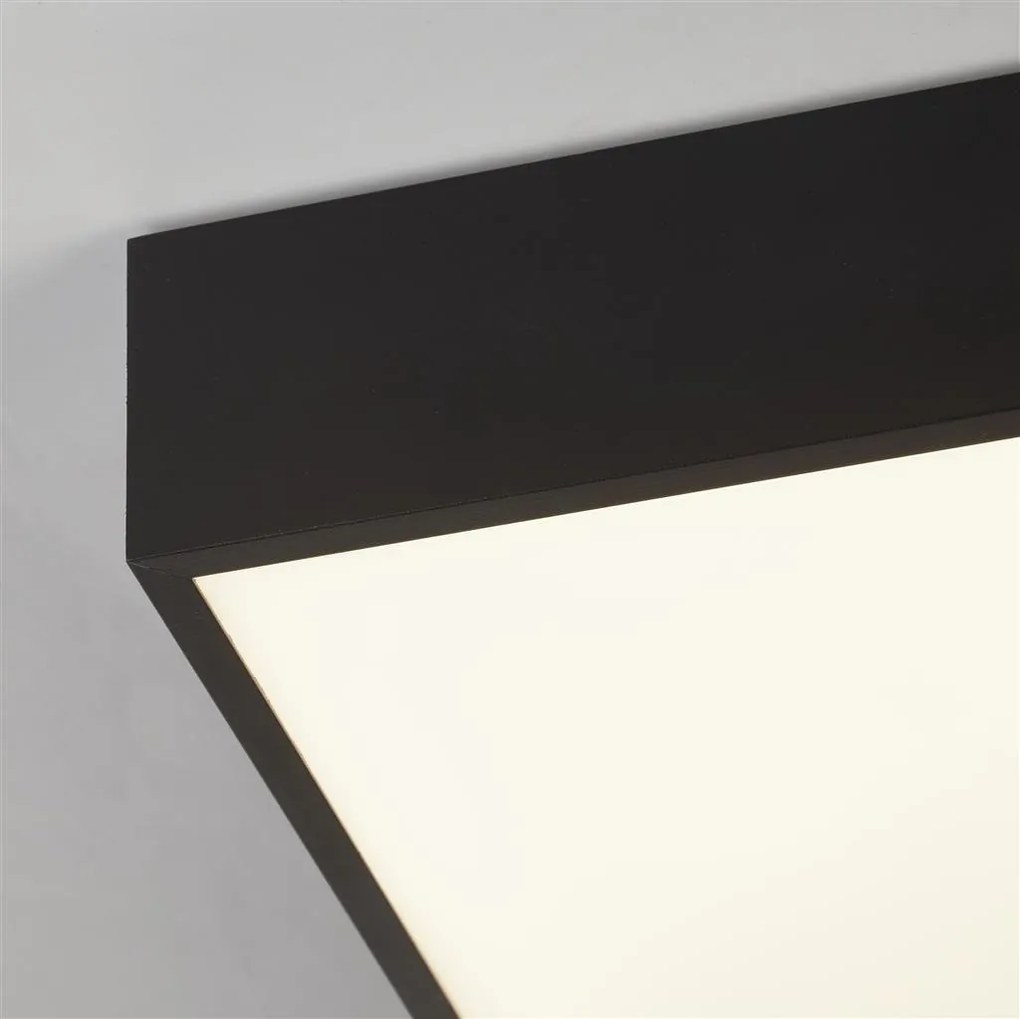 Plafoniera LED baie cu protectie IP44 Zeus 30x30cm, negru