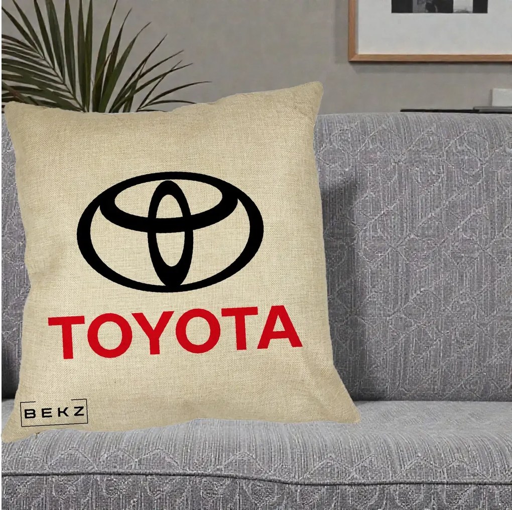 Perna Personalizata cu emblema Toyota, 40x40 cm, Crem, Husa Detasabila, Perna Inclusa, BEKZ®