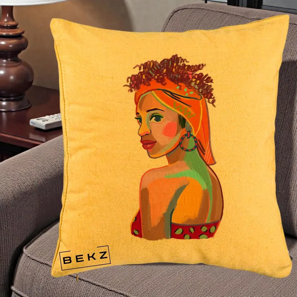 Perna decorativa Portret Femeie Colorat Pop Art, 40x40 cm cu Umplutura, Galben, BEKZ
