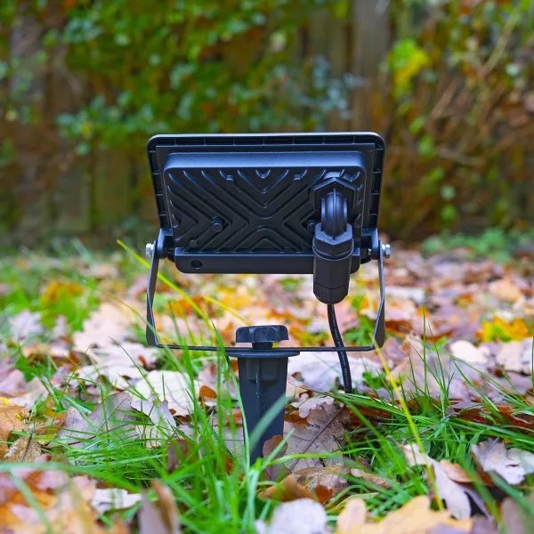 Proiector LED RGBW SmartLife LED/20W/230V Wi-Fi IP65 Nedis WIFILOFC20FBK