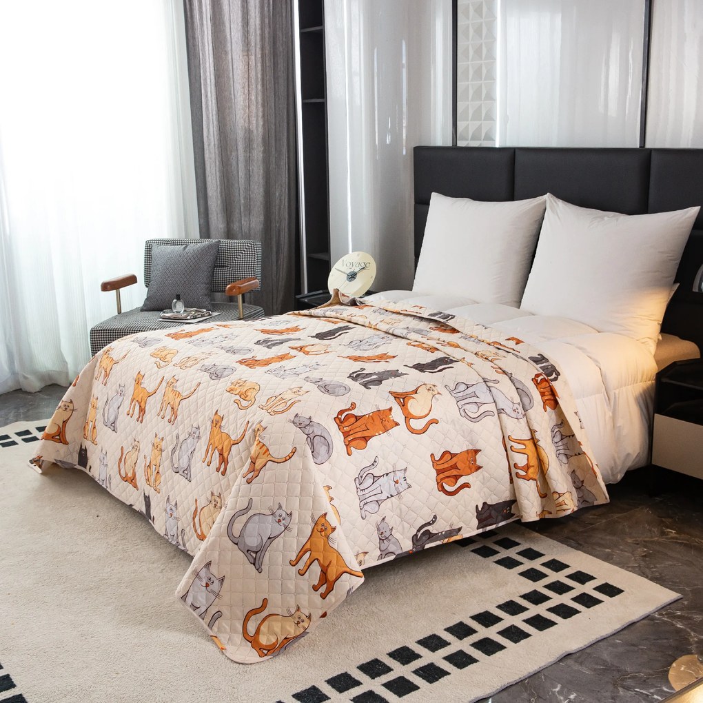 Cuvertura de pat cu model COLORED CATS crem Dimensiune: 170 x 210 cm