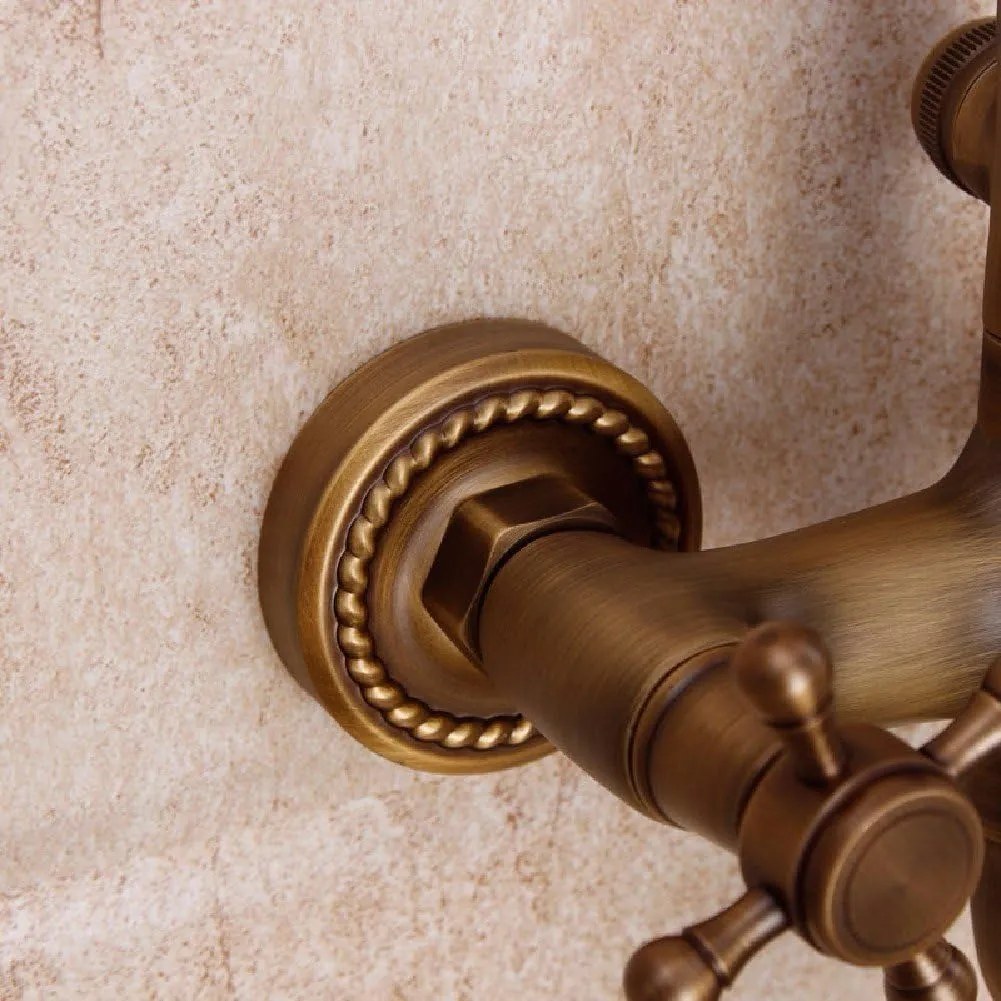 Baterie Duș cu Pară și Furtun Bronz Antichizat – Design sofisticat și confort maxim pentru o experiență de duș premium.