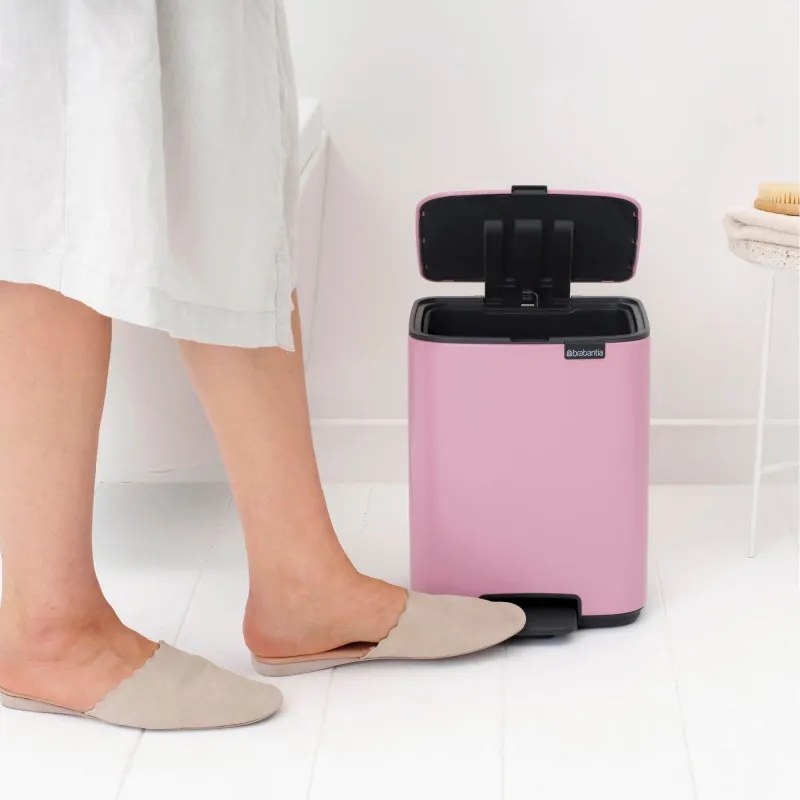 Cos de gunoi Brabantia Bo Pedal 1010445, 7 l, Inchidere lenta, Baza cauciucata, Roz