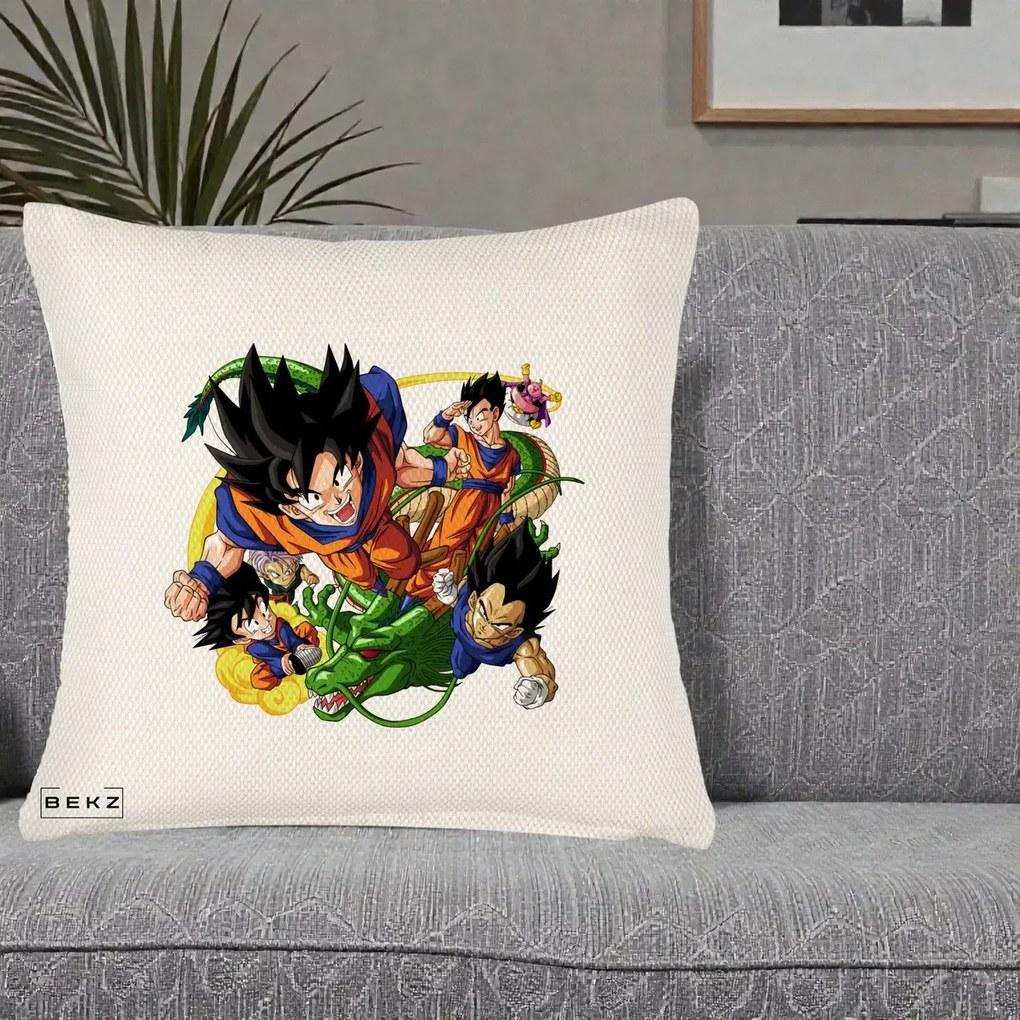 Perna Personalizata Dragon Ball Goku si Shenron Actiune, 40x40 cm, Crem Reliefat, Husa Detasabila, Perna Inclusa, BEKZ®