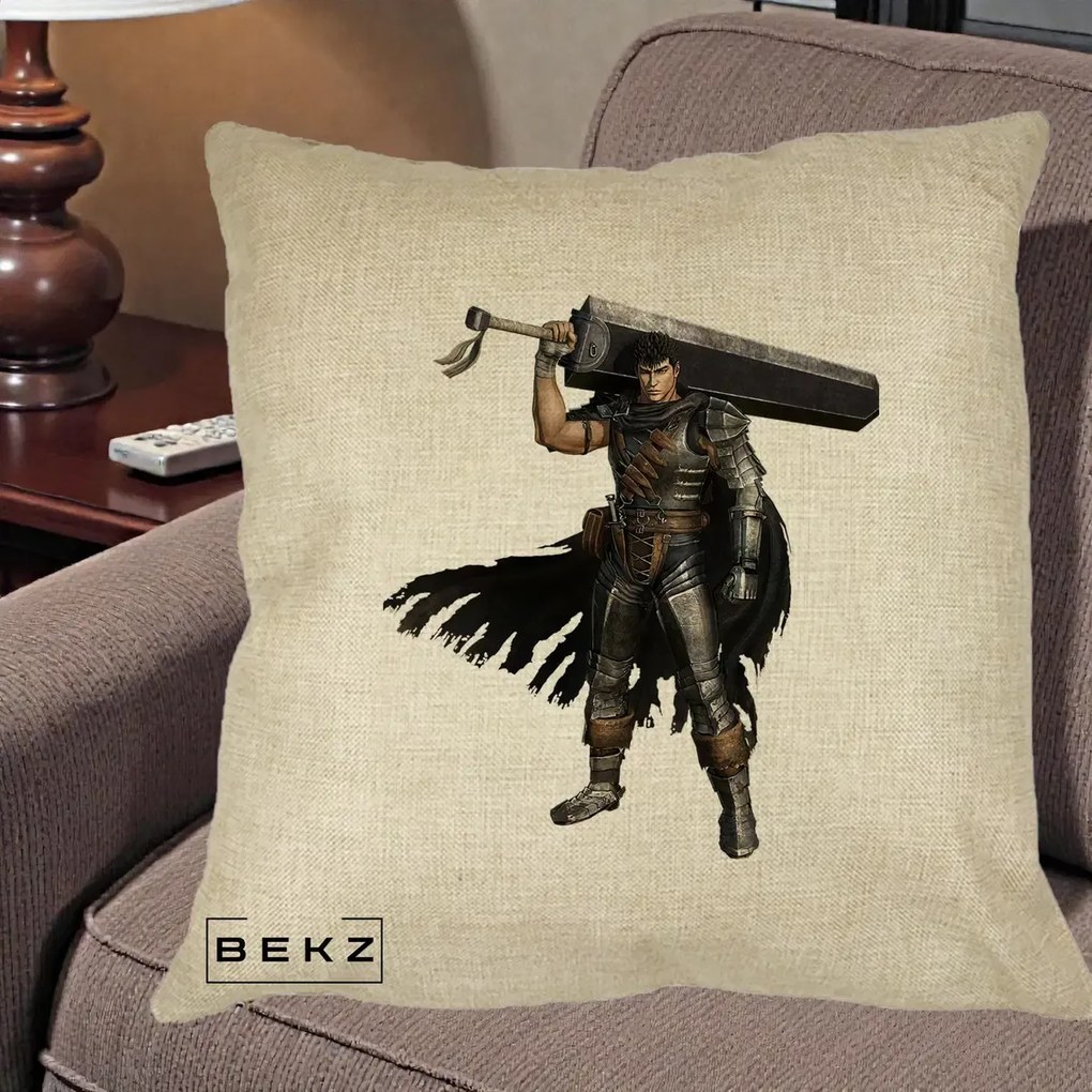 Perna Personalizata Berserk Guts Luptatorul Negru, 40x40 cm, Crem, Husa Detasabila, Perna Inclusa, BEKZ®