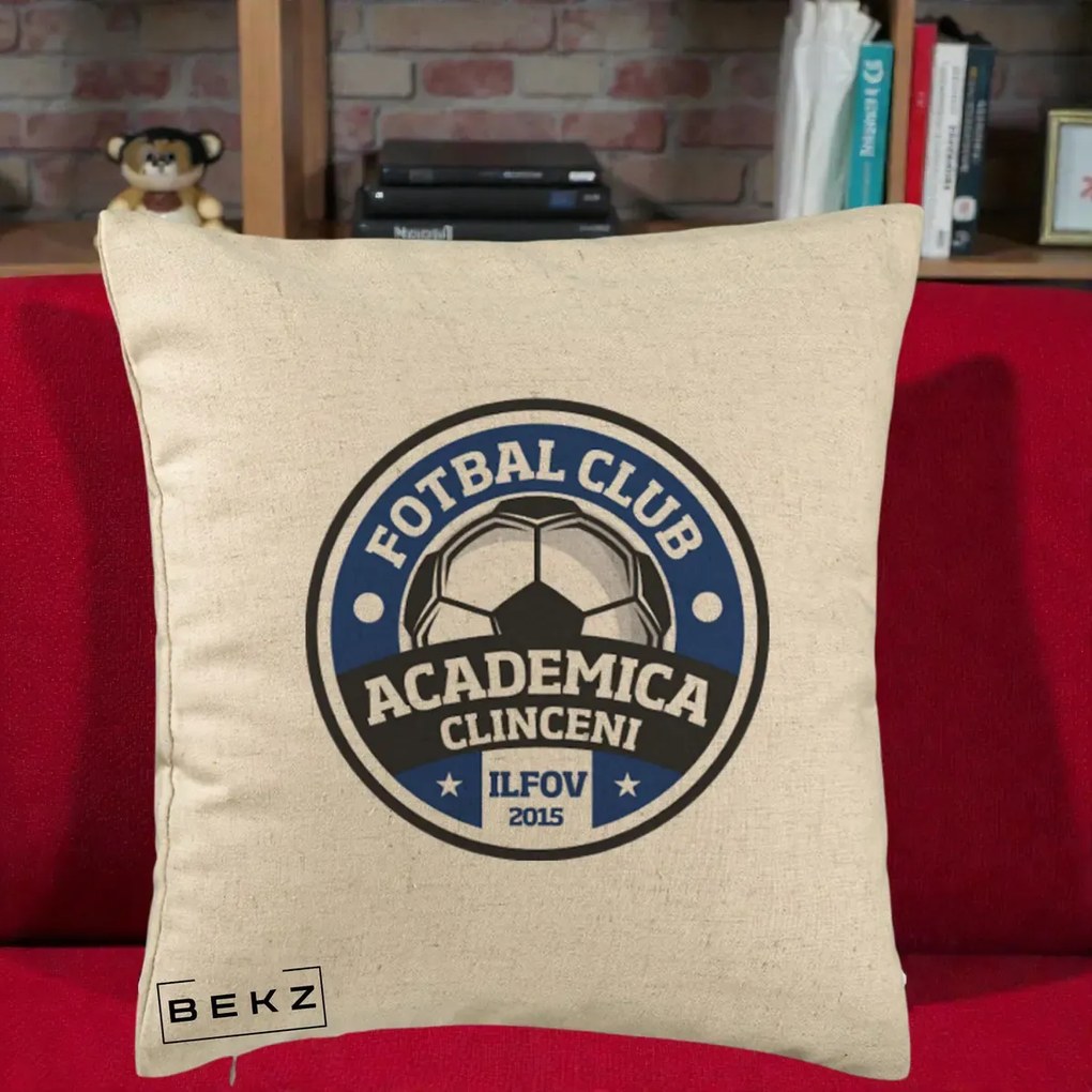 Perna Personalizata Academica Clinceni Fotbal Club, 40x40 cm, Bej, Husa Detasabila, Perna Inclusa, BEKZ®