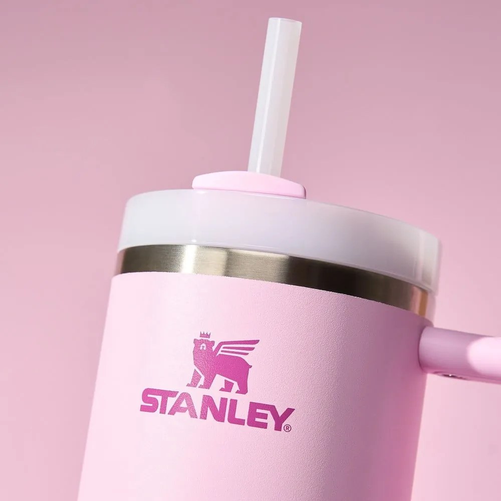 Termos roz cu pai din oțel inoxidabil 1,18 l Quencher H2.0 FlowState Tumbler Cherry Blossom – Stanley