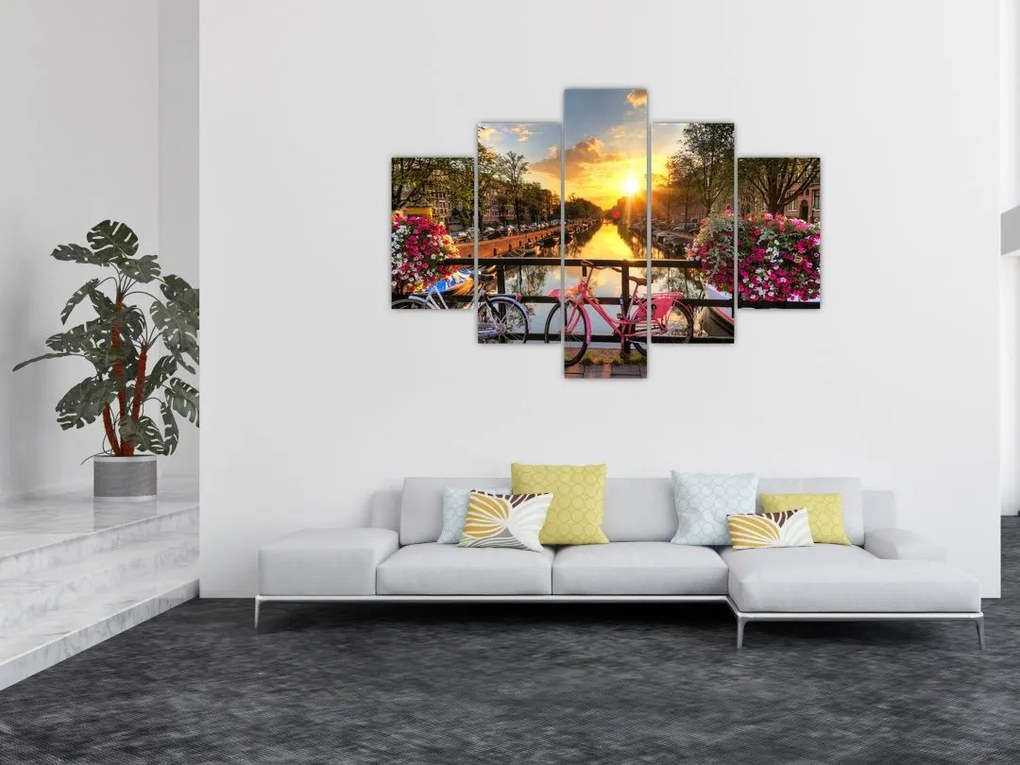 Tablou - Răsărit de soare la Amsterdam (150x105 cm)