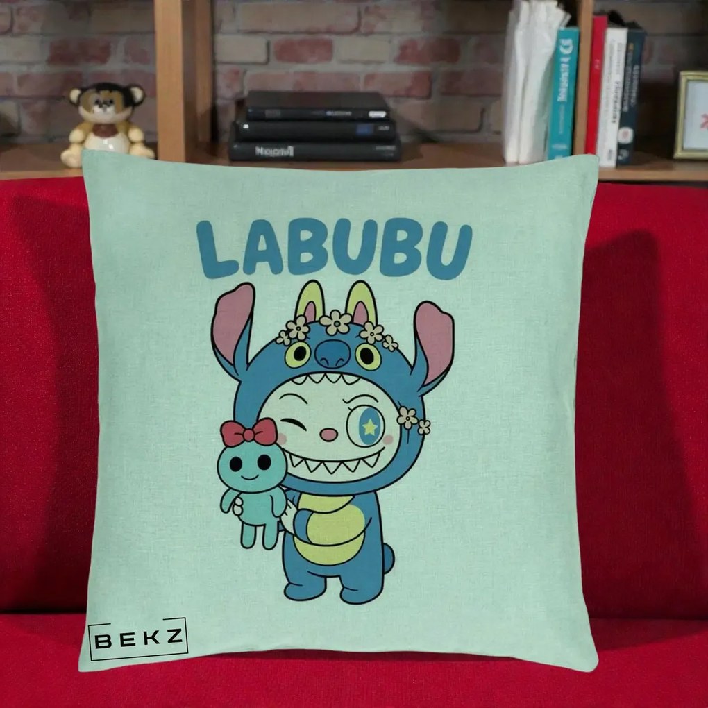 Perna Personalizata Labubu x Stitch cu Flori, 40x40 cm, Verde Menta, Husa Detasabila, Perna Inclusa, BEKZ®