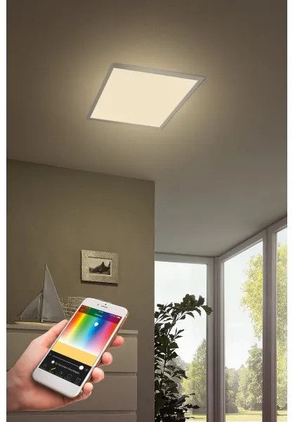 Corp de iluminat LED RGBW dimabil SALOBRENA-C LED/30,5W Eglo 96663 + telecomandă