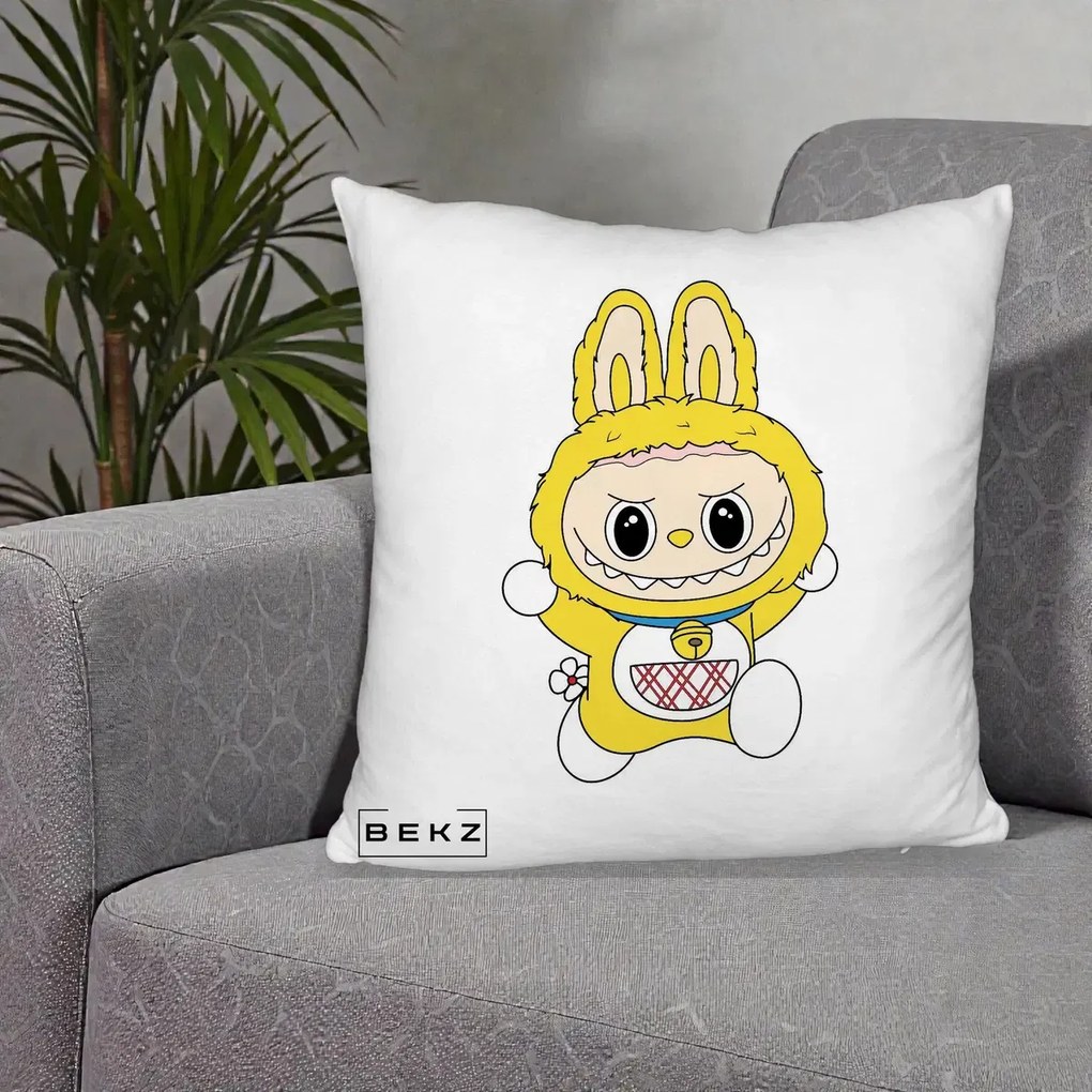 Perna Personalizata Labubu Galben Doraemon, 40x40 cm, Alb Pufos, Husa Detasabila, Perna Inclusa, BEKZ®