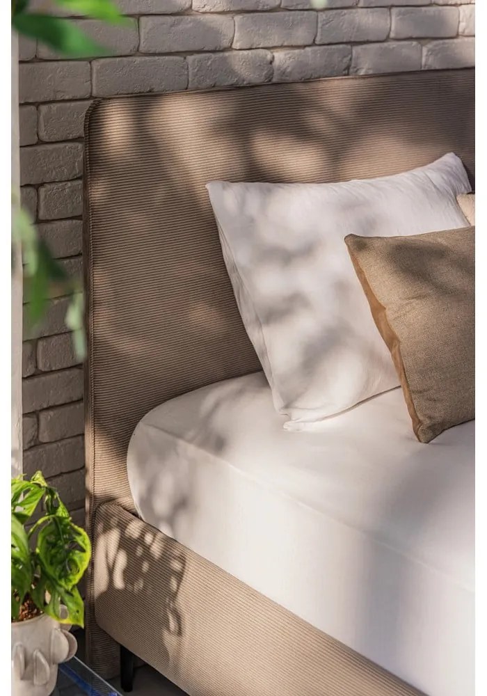 Pat matrimonial taupe tapițat cu somieră 180x200 cm Noira Slim – Bonami Selection