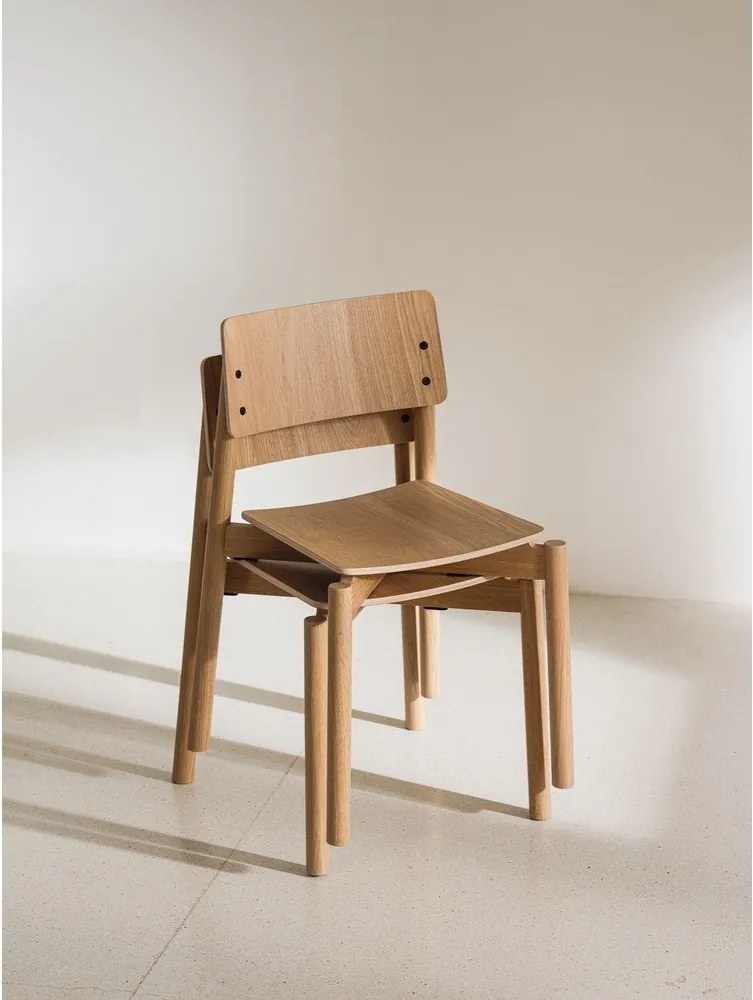 Scaun de dining în culoare naturală stivuibil cu aspect de lemn de stejar Wem – noo.ma