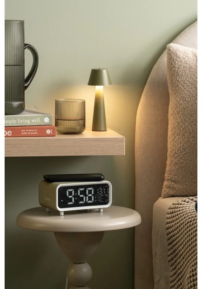 Ceas deșteptător digital cu încărcător wireless Chunky LED – Karlsson