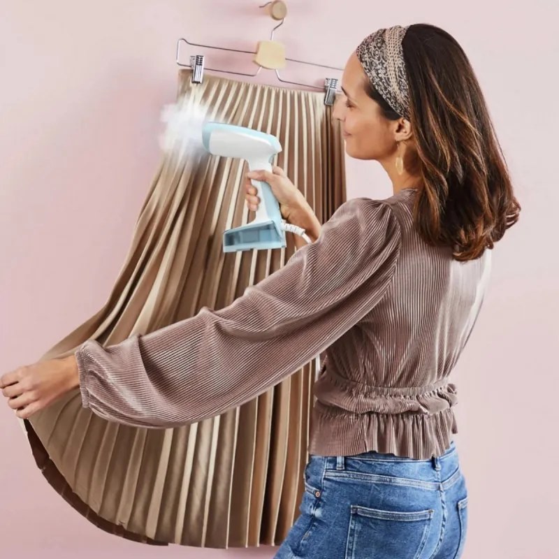 Fier de călcat vertical cu abur Tefal DT3041E1, 1300 W, 0,12 l, 20 g/min, talpă ceramică, pliabil, alb/albastru