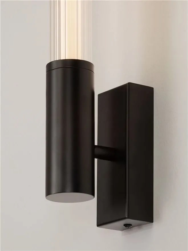 Aplica de perete LED baie IP44 NOLD negru