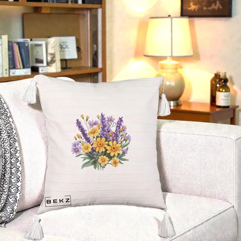 Perna Decorativa Lavanda cu Margarete Galbene si Lila, 40x40 cm, Bej cu Franjuri, Husa Detasabila, Perna Inclusa, BEKZ®