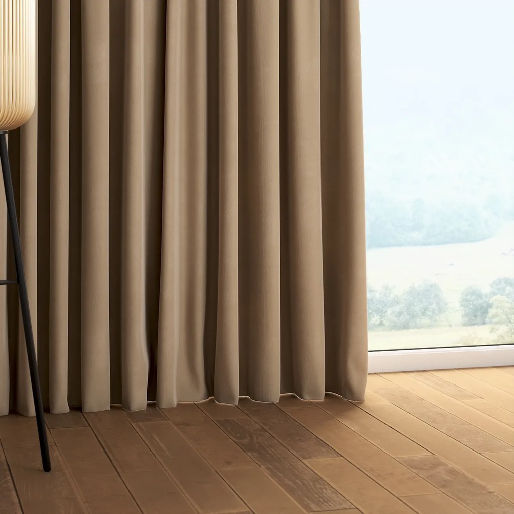 Perdea cu bandă de pliuri