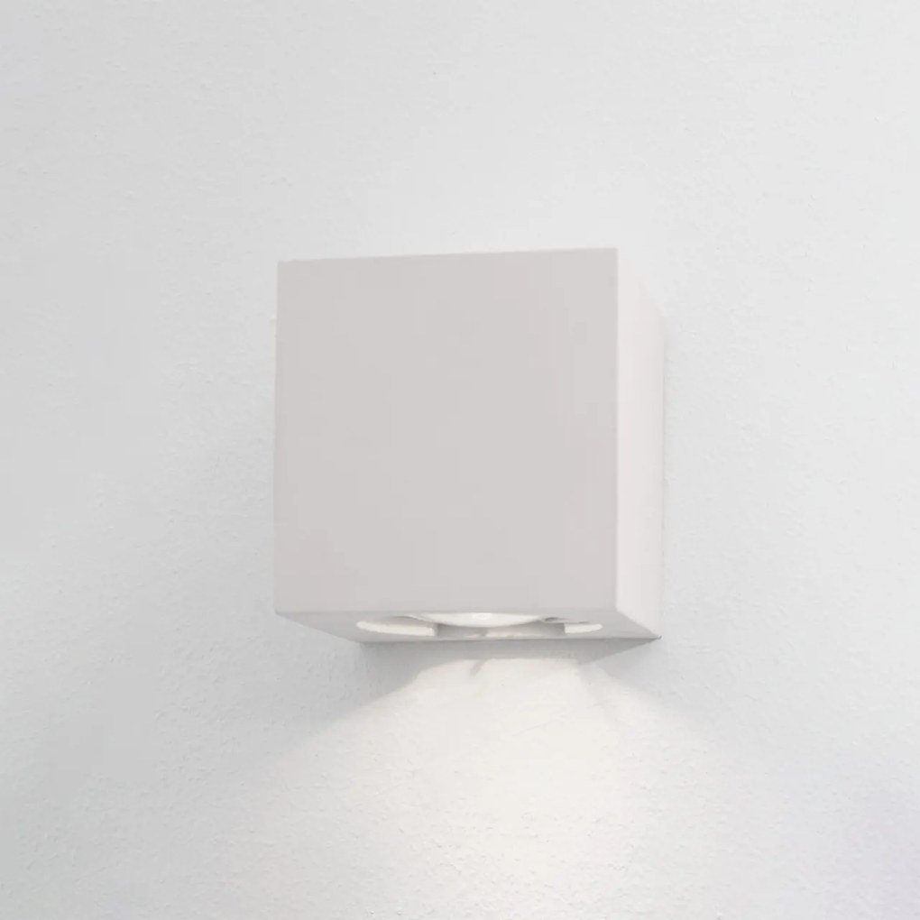 Aplica LED de perete design ambiental Cube alba
